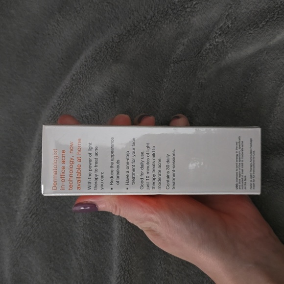 NEW Neutrogena mask activator - Picture 2 of 4